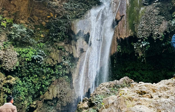 पुरन्धरा झरनाः जङ्गलको काखमा झरेको सुन्दरता, पर्यटकको बढ्दो आकर्षण