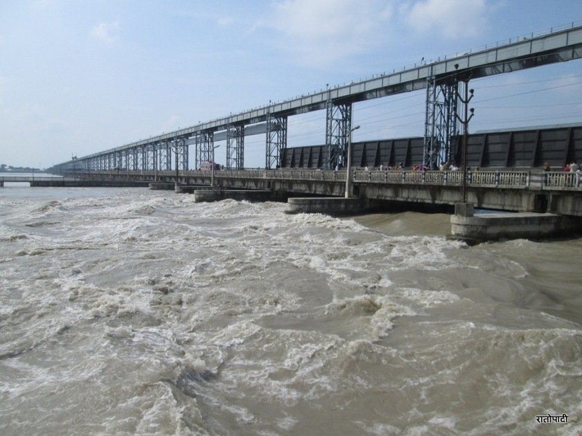 कोशी नदीमा पानीको बहाव बढ्दो क्रममा, ब्यारेजका ५२ ढोका खोल्ने तयारी