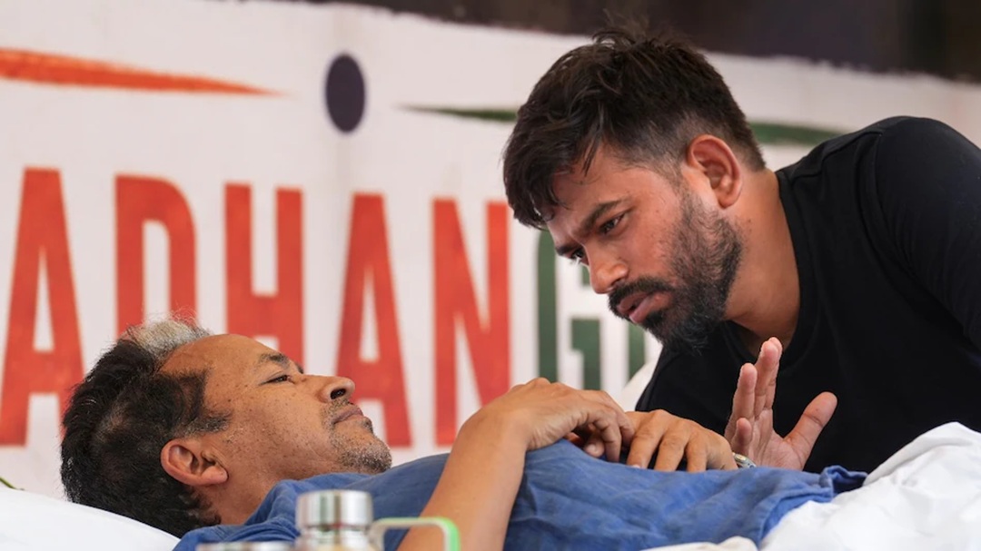 सीजेपी संस्थापक अभिजीत दीपके अनिश्चितकालीन भोक हडतालमा