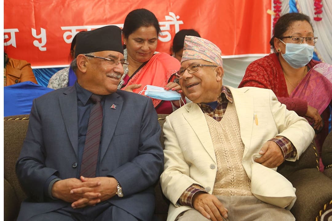 एमाले–नेकपा सहमतिपछि प्रचण्ड-माधव नेपाल भेट, के भयो कुरा ?