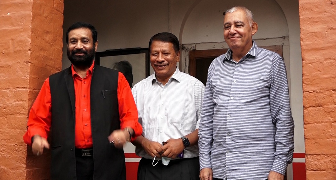 निधि निवासमा प्रकाशमान र शशांक