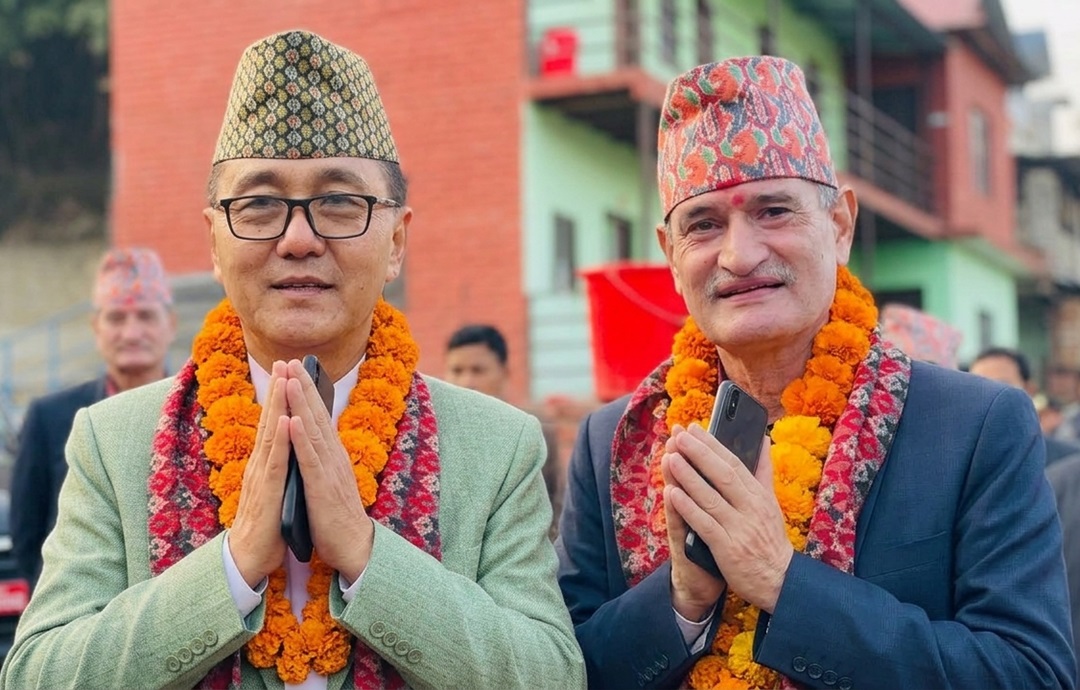 उद्धवलाई कारबाही, लिङ्देनलाई झड्का