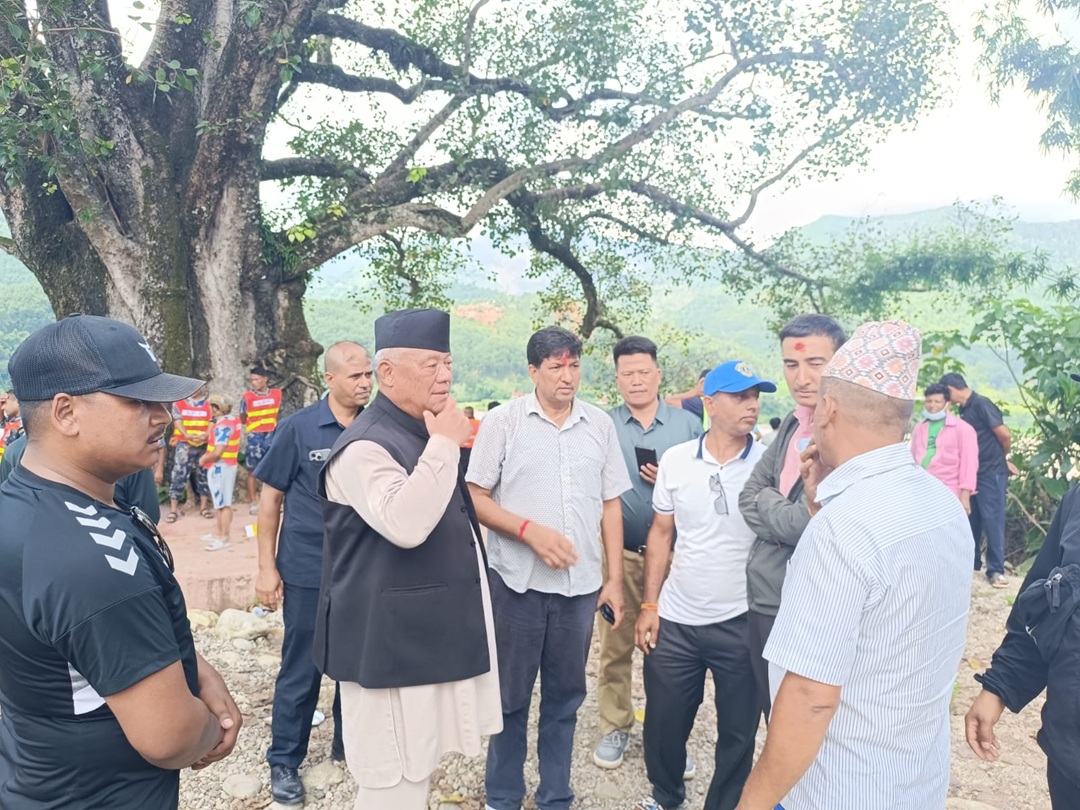 बाढीमा फसेकाको उद्धार गर्न आङ्देम्बेको आग्रह