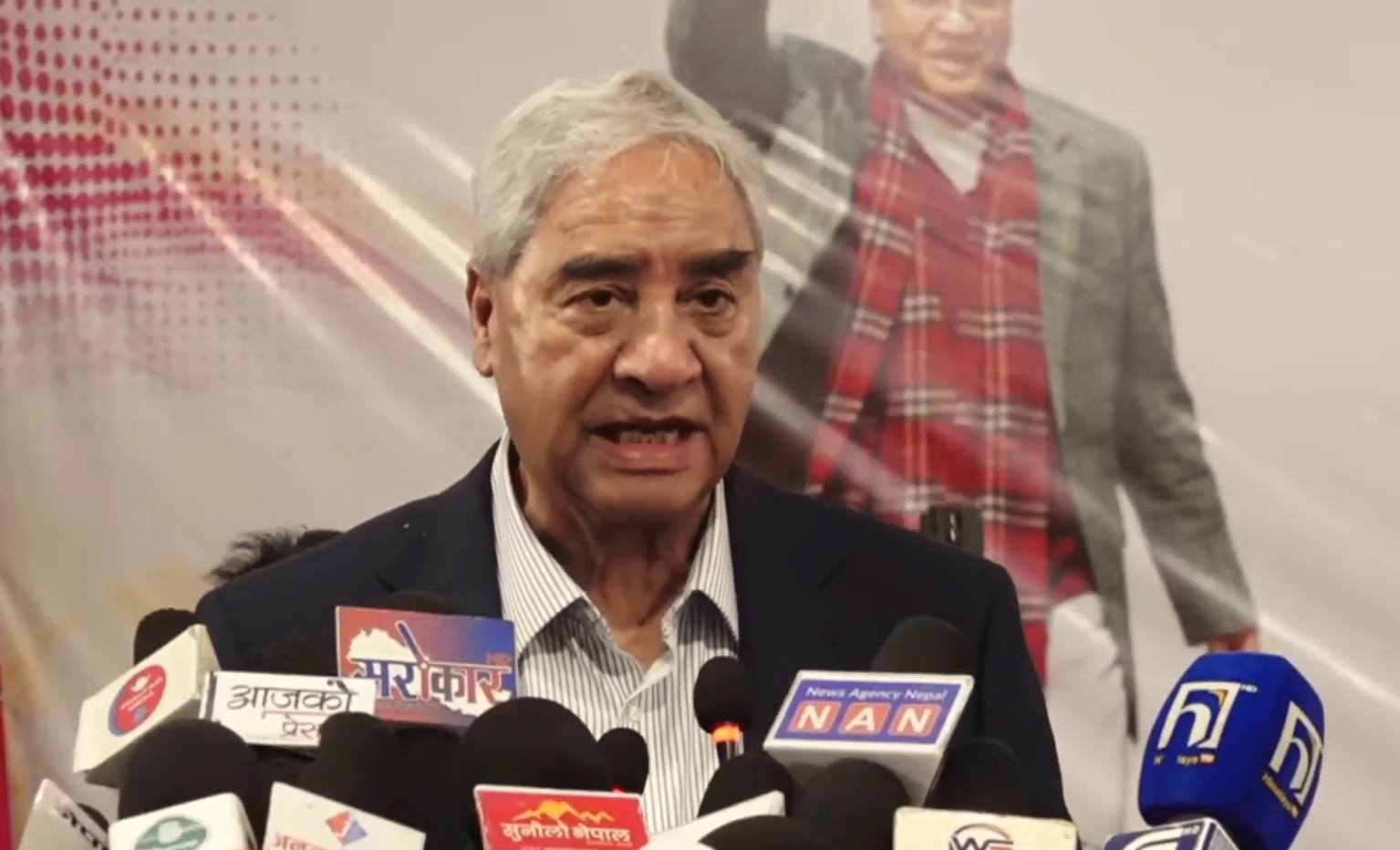 ‘कांग्रेसमा विवाद हुँदा मुलुकको लोकतन्त्र र राष्ट्रियतामै असर पर्छ’भन्दै बोले देउवा