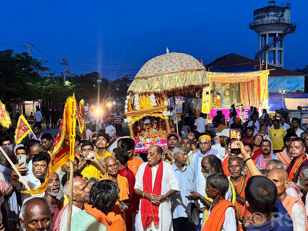 सुरु भयो मिथिलामा झुलनोत्सव