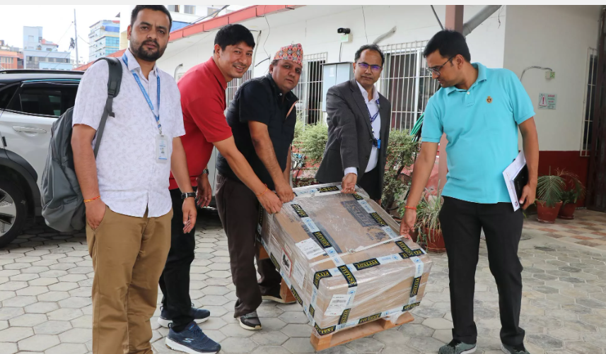 बाढी प्रभावित क्षेत्रका लागि दूरसञ्चार प्राधिकरणले दियो २० थान स्याटेलाइट