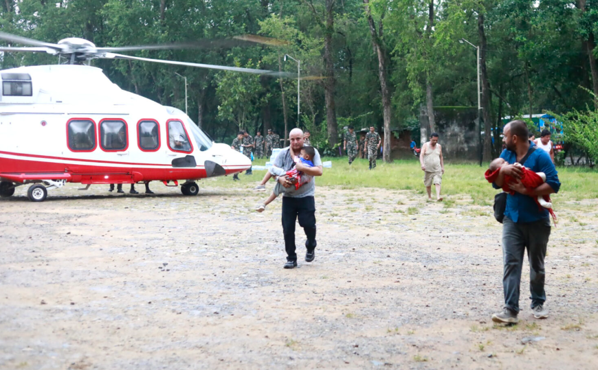 आज बिहानैदेखि हेलिकप्टरमार्फत उद्धार जारी रहने