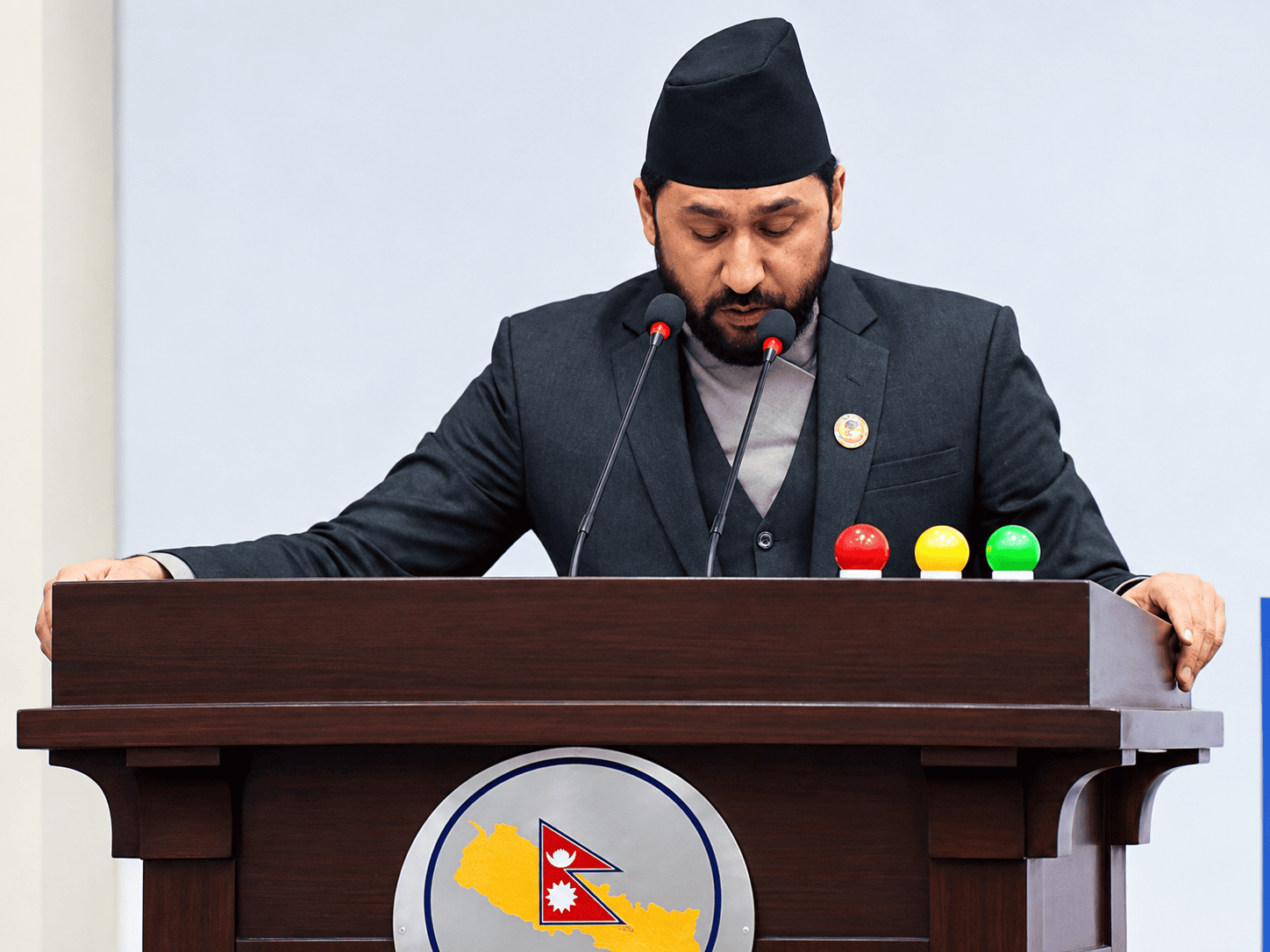 पुनर्निर्माण सबै दलको साझा दायित्व हो : रवि लामिछाने