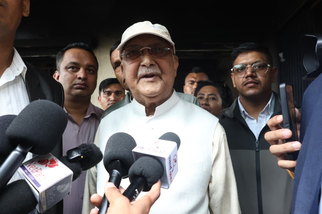 यस्ता केटाकेटी धेरै आए, धेरै गए : ओली