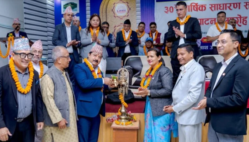 सरकार र निजी क्षेत्रबीच निरन्तर संवाद तथा सहकार्य आवश्यकः अध्यक्ष श्रेष्ठ