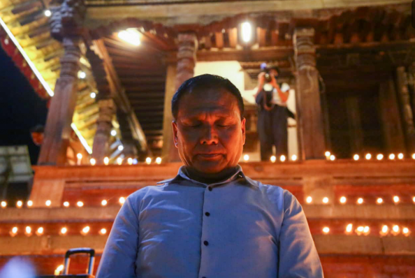 ​उज्यालो नेपाल पार्टीद्वारा बाढी पीडितको सम्झनामा दीप प्रज्वलन