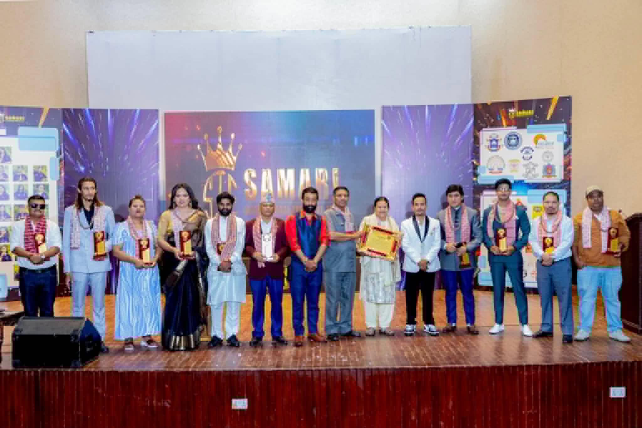 जुनियर सुपरमोडेल र सम्मान कार्यक्रम एक साथ सम्पन्न