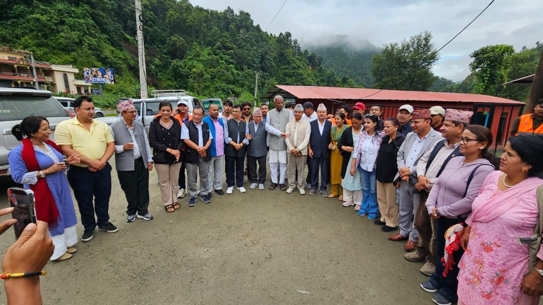 नेकपा सहसंयोजक नेपाल बाढी प्रभावित क्षेत्रमा