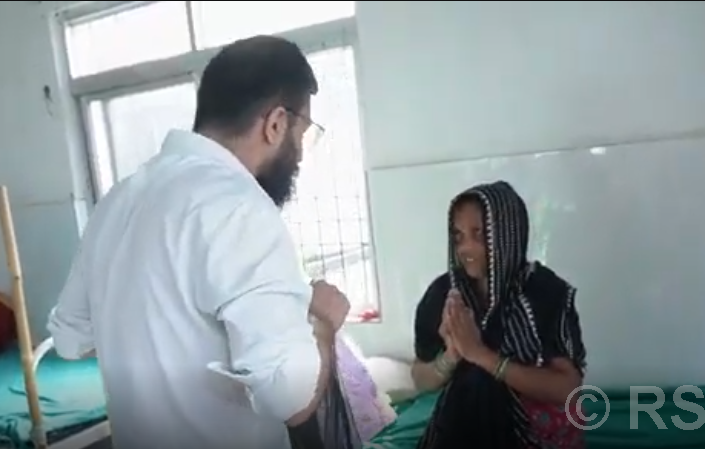 शिक्षामन्त्रीले गरे गजेन्द्रनारायण सिंह अस्पतालको अवलोकन, बबिताकुमारी पासवानसँग भेट