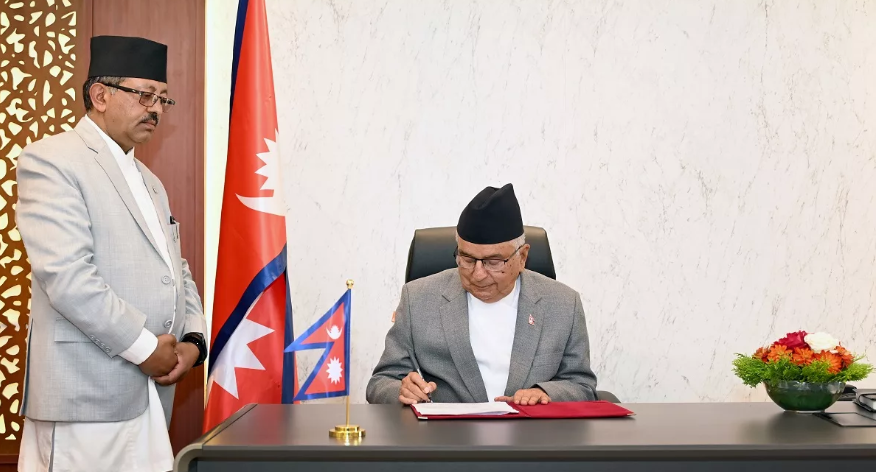 राष्ट्रपतिबाट ‘नेपाल विशेष सेवा ऐन’ विधेयक प्रमाणीकरण