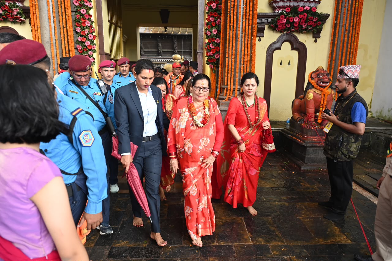 तीज: प्रथम महिलाद्वारा पशुपतिनाथमा पूजा, आराधना एवं दर्शन