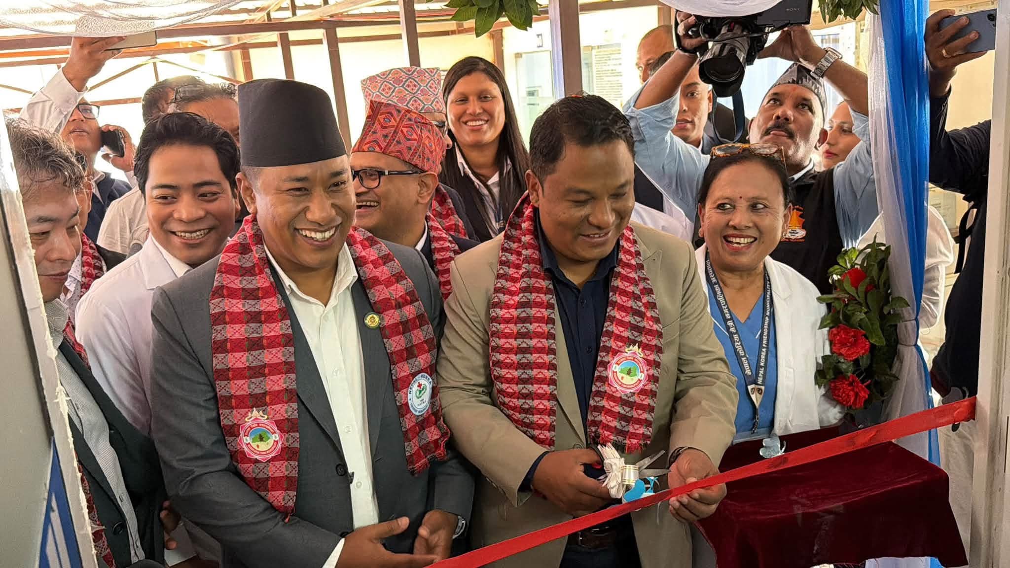 नेपाल कोरिया मैत्री अस्पतालमा आधुनिक आईसीयू सेवा, नगरप्रमुख श्रेष्ठले गरे उद्घाटन