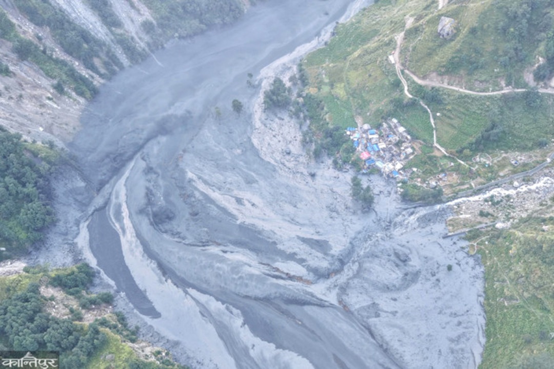 बुढीगण्डकीको बाढीले ४० घर बगाएको प्रारम्भिक अनुमान, ४/५ गोठाला सम्पर्कविहीन