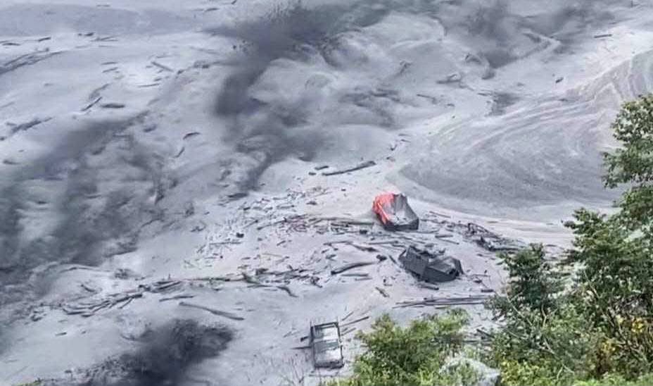 पहिरोले नदी थुनिँदा बुढीगण्डकीमा बाढी आएको अनुमान