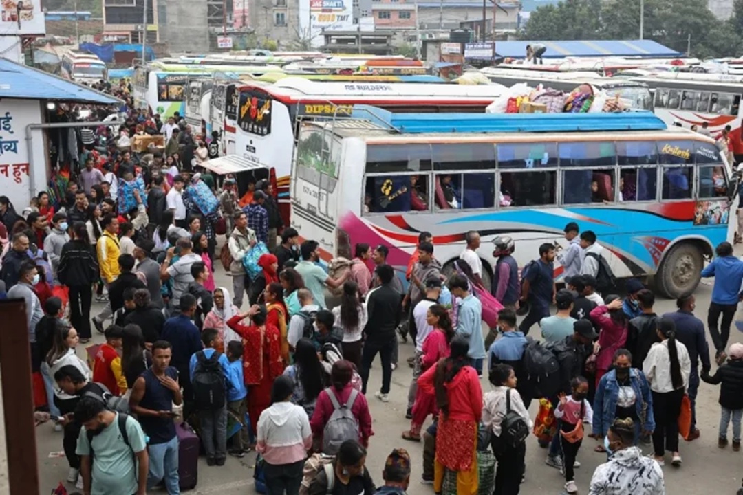 दसैँ मनाउन उपत्यका छाड्नेको लर्को, अहिलेसम्म साढे ५ लाखभन्दा बढी बाहिरिए