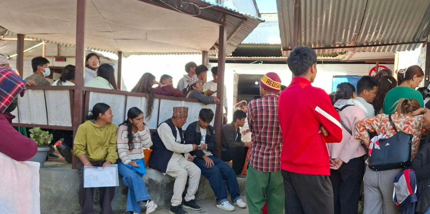 दसैँ बिदा सकिएपछि प्रशासनमा सेवाग्राहीको चाप