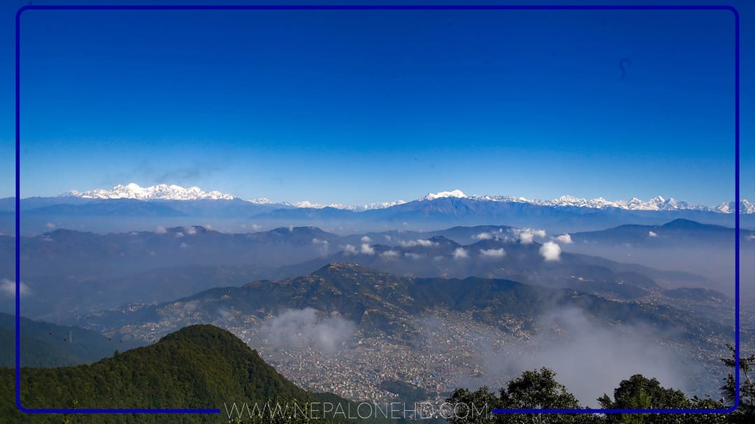 हिमालको काखैमा सजिएको काठमाडौं !