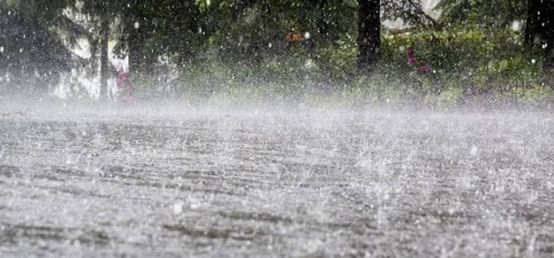 बंगालको खाडीको चक्रवातले नेपालमा भारी वर्षाको जोखिम, २०० मिलिमिटरसम्म वर्षा हुन सक्ने