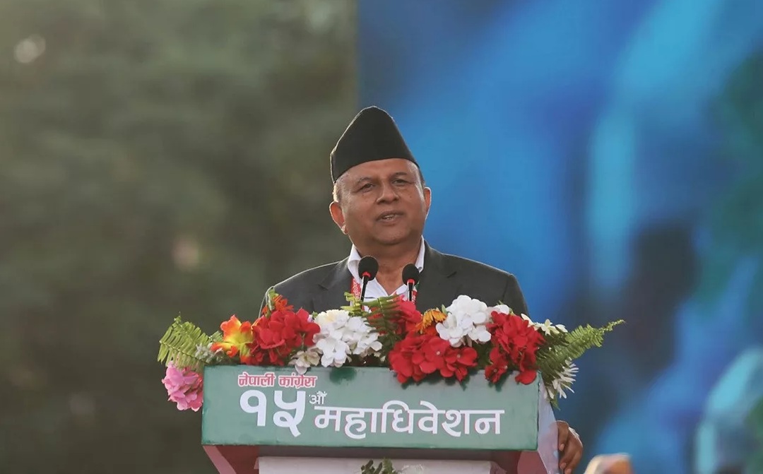 सरकार स्वेच्छाचारी बाटोतर्फ जान खोजेको शंकर पोखरेलको आरोप