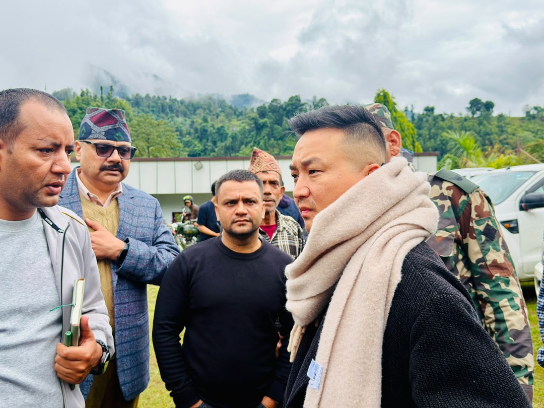 फुर्केखोला पुलको ढिलासुस्तीमा गृहमन्त्रीको चासो, काम तत्काल अघि बढाउन निर्देशन